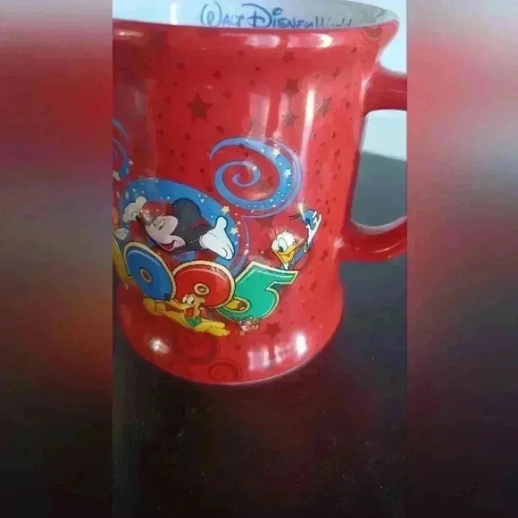 Walt Disney World 2005  3D Ceramic Coffee Tea Mug Cup - Picture 10 of 12